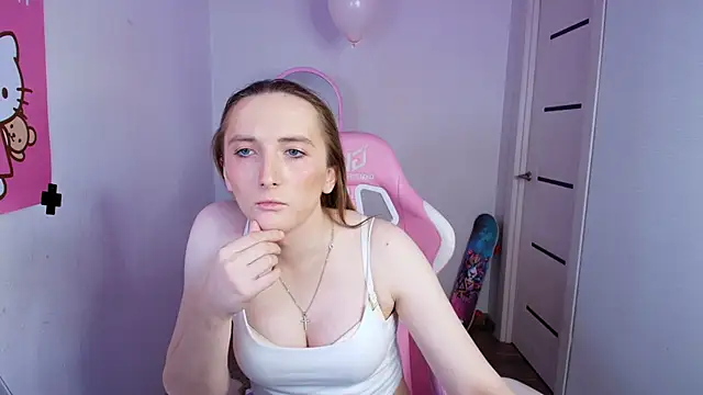 Vi Luxy online show from February 25, 2:01 am