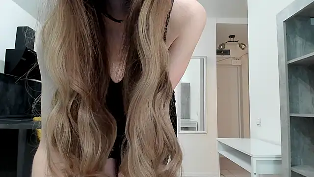 Kitty Player online show from May 31, 9:48 am