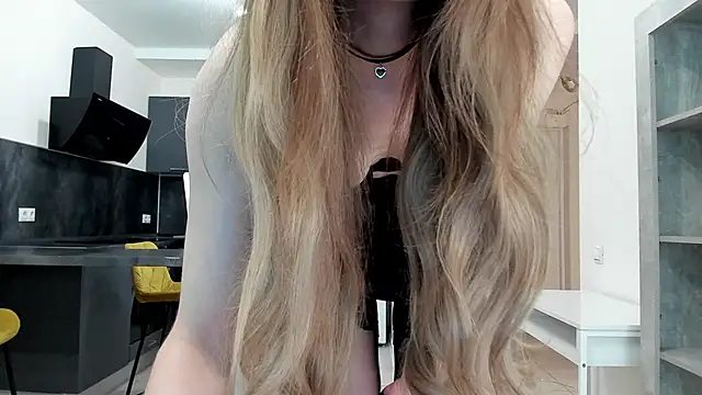 Kitty Player online show from May 26, 8:01 am