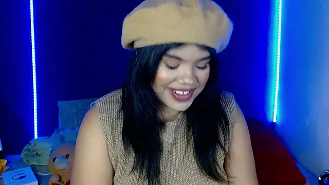 samantha-pettie online show from January 8, 11:22 pm