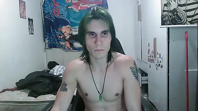 Snapshot of SHACOklown chatting on September 26, 12:39 am SHACOklown online show from September 26, 12:39 am