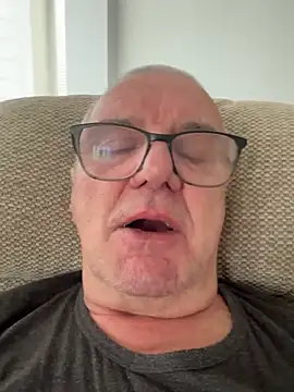 mke1874 online show from April 3, 10:00 am