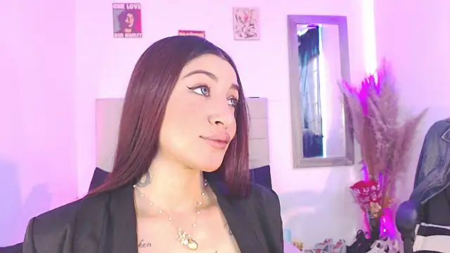 Anna belly online show from December 16, 1:48 pm