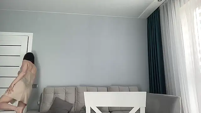 AnnaBlossom online show from May 5, 8:39 am