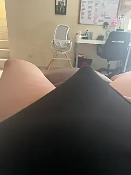 Snapshot of Ricomty chatting on February 11, 5:57 pm Ricomty online show from February 11, 5:57 pm