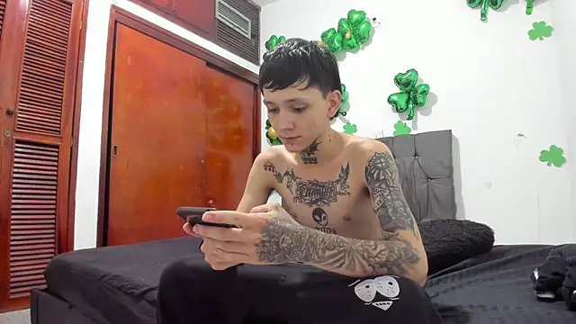 StraightBoy Nick online show from May 3, 4:17 am