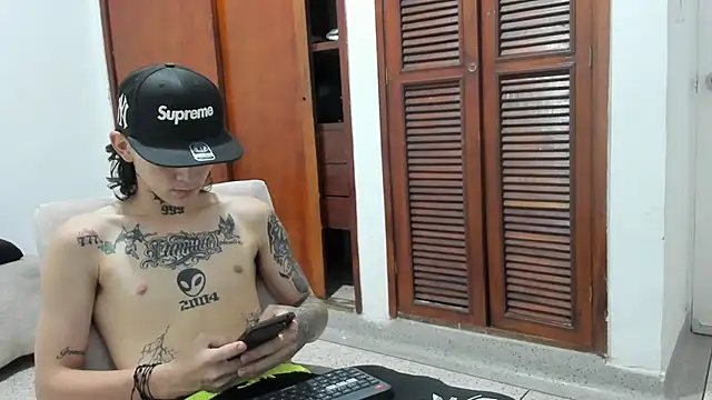 StraightBoy Nick online show from March 16, 1:02 am