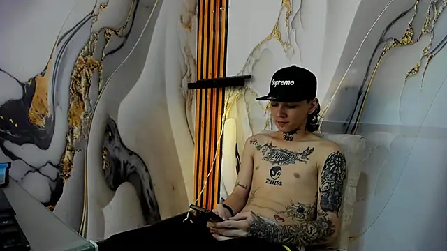 StraightBoy Nick online show from February 26, 8:03 am