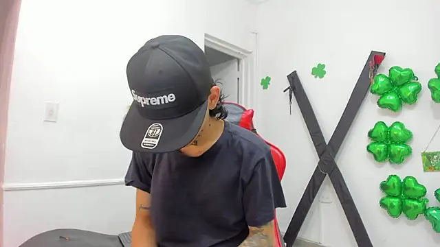 StraightBoy Nick online show from March 25, 4:56 am