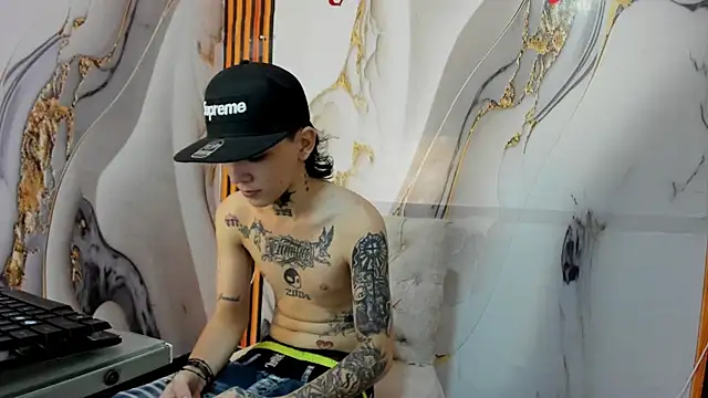 StraightBoy Nick online show from February 25, 7:58 pm