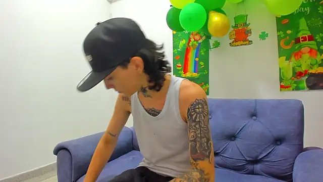 StraightBoy Nick online show from March 18, 4:15 am