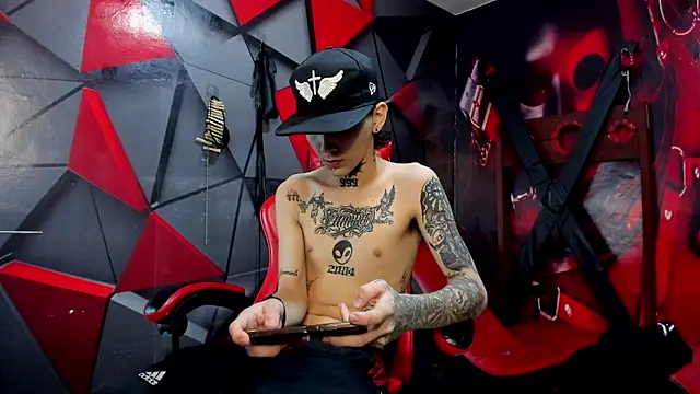 StraightBoy Nick online show from October 22, 1:16 am