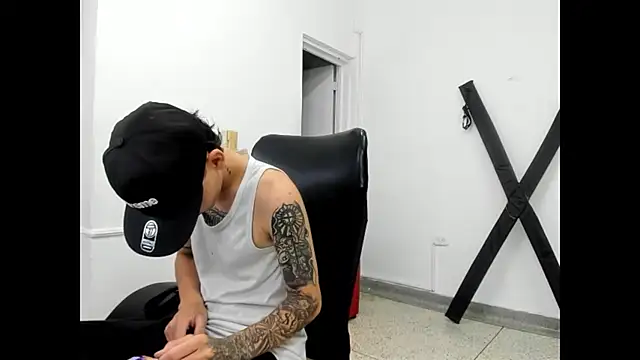 StraightBoy Nick online show from April 27, 7:56 pm
