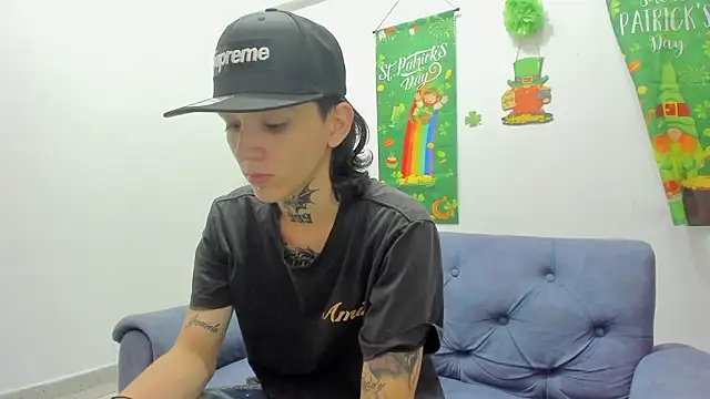 StraightBoy Nick online show from March 24, 3:28 am