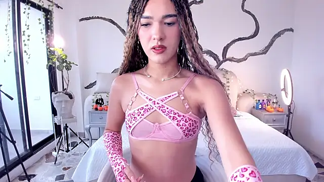 MarilynDupont online show from October 24, 12:04 pm