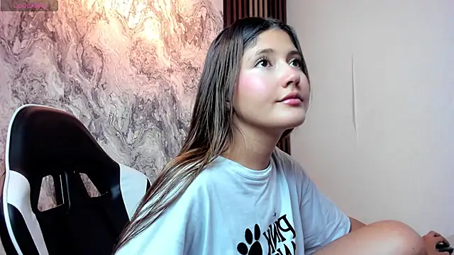 amy innocent 1 online show from December 5, 8:39 pm