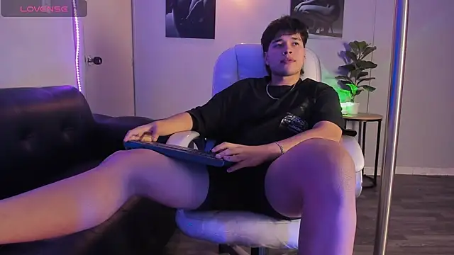 Jordan 24  online show from April 17, 6:05 am