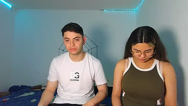 Snapshot of Naughty_Nights_Live chatting on November 15, 11:58 am Naughty Nights Live online show from November 15, 11:58 am