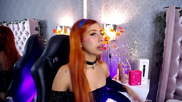 Snapshot of laila_stilwiills chatting on February 3, 6:22 am laila stilwiills online show from February 3, 6:22 am