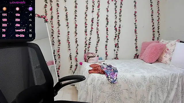 MariamCastiblanco online show from December 4, 2:27 pm