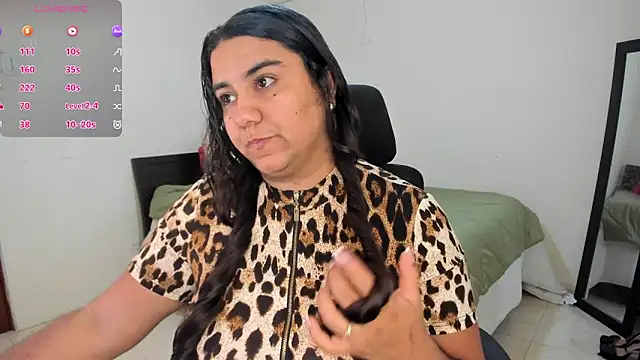 MariamCastiblanco online show from May 6, 8:24 pm