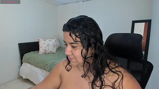 MariamCastiblanco online show from June 2, 5:46 pm