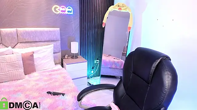 Arinextdoor online show from March 29, 8:43 pm