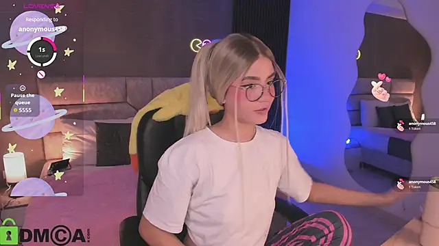 Arinextdoor online show from November 22, 3:38 am