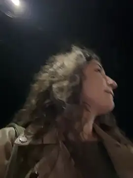 ScarletBloom  online show from April 19, 6:10 pm