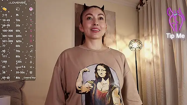 siren indira  online show from March 5, 9:54 pm