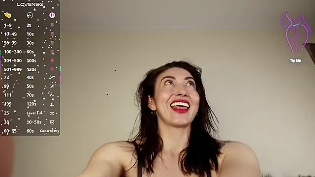 siren indira  online show from November 21, 7:57 pm