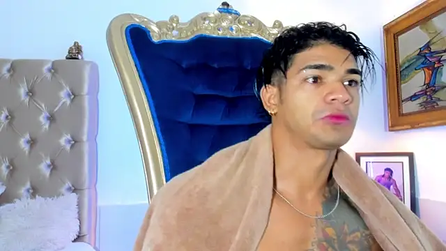 antonio  444 online show from September 18, 9:56 am