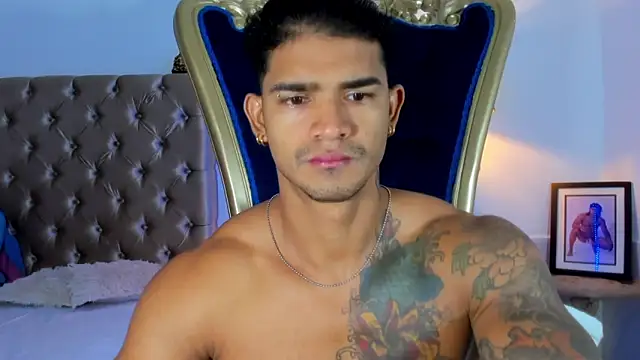 antonio  444 online show from October 4, 10:17 am