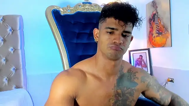 antonio  444 online show from May 16, 7:24 pm