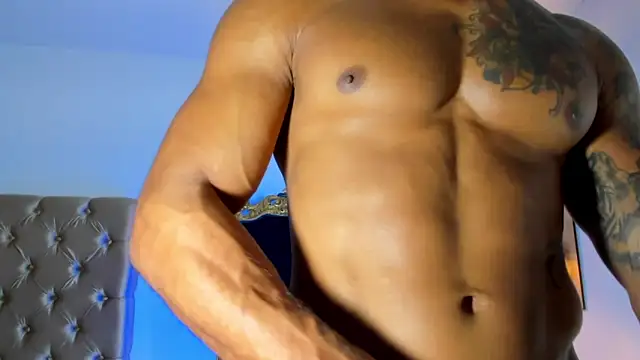 Snapshot of antonio__444 chatting on June 9, 3:24 pm antonio 444 online show from June 9, 3:24 pm