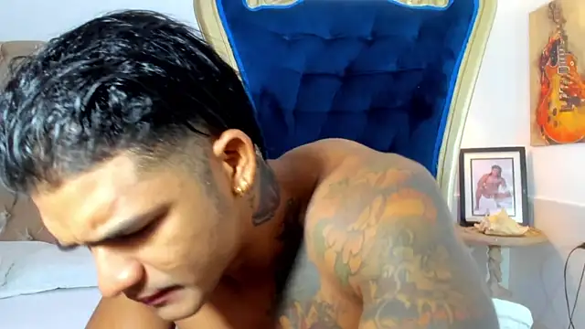 antonio  444 online show from November 28, 11:32 am