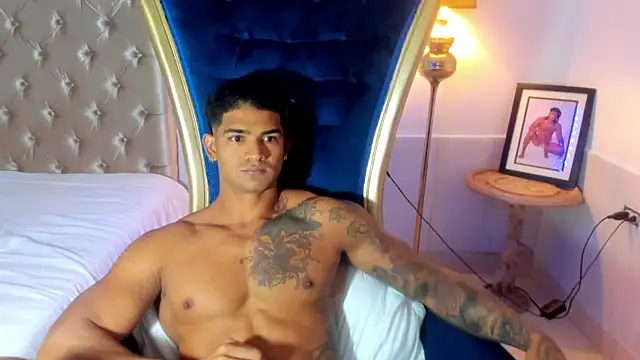 antonio  444 online show from November 10, 11:37 am