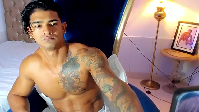 antonio  444 online show from October 25, 10:58 am