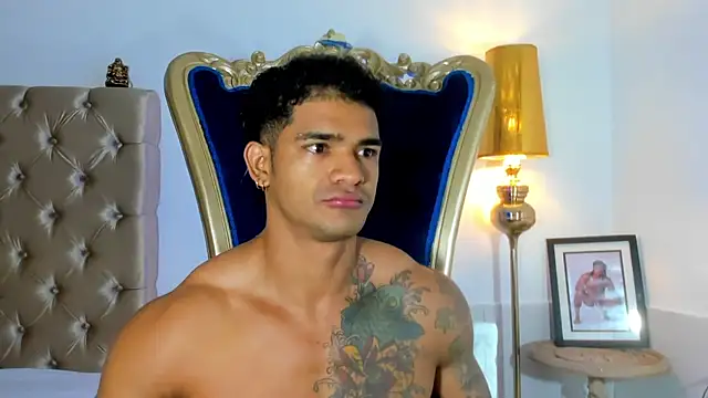 antonio  444 online show from November 14, 9:02 am