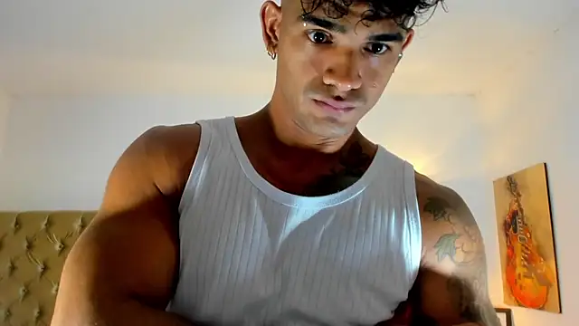 Snapshot of antonio__444 chatting on July 4, 11:53 pm antonio 444 online show from July 4, 11:53 pm