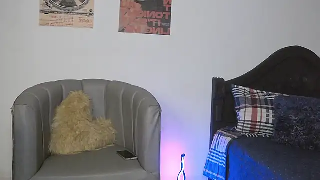 CoralieBronson online show from February 21, 12:34 am