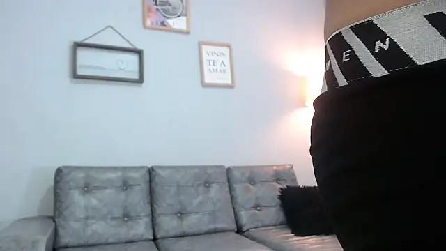 Xfire boy69 online show from October 18, 11:45 am