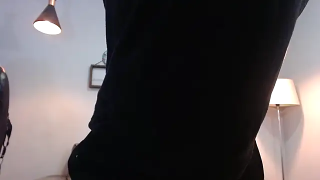 Xfire boy69 online show from November 28, 2:50 pm