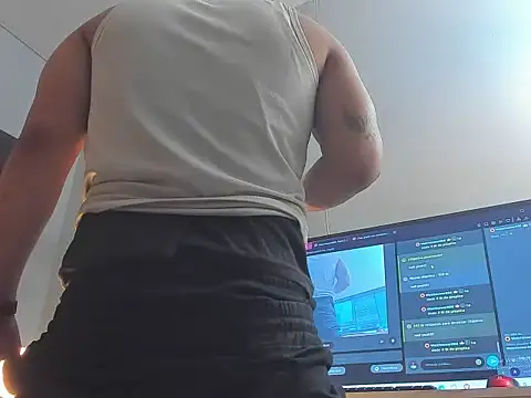 Xfire boy69 online show from February 10, 3:05 am