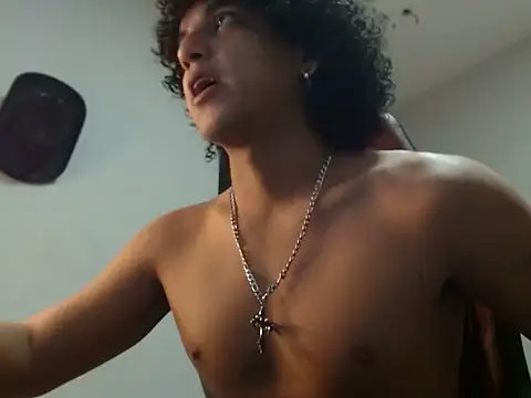 Xfire boy69 online show from October 10, 1:01 pm