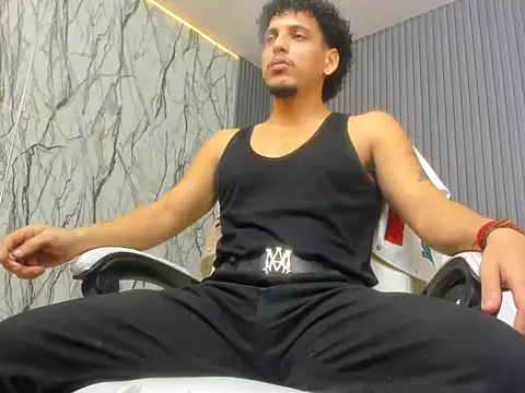 Xfire boy69 online show from February 1, 2:15 pm