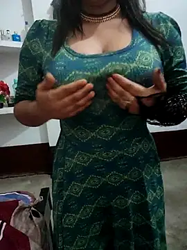 hot grieal1 online show from November 3, 7:39 pm