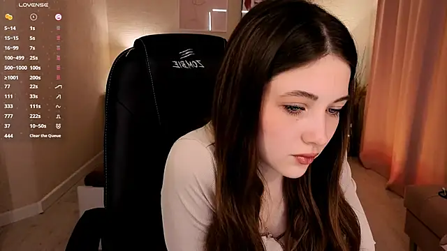 Kimmie shine online show from April 16, 8:15 am