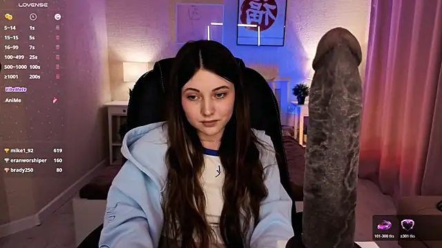 Kimmie shine online show from April 8, 1:01 pm