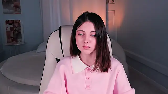 Kimmie shine online show from February 5, 11:28 am